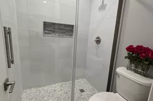 4655 Ashburton Pl, Sterling Heights, MI 48310 - Photo 38