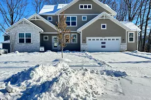 8206 Eagle Peak Dr, Jenison, MI 49428 - Photo 30