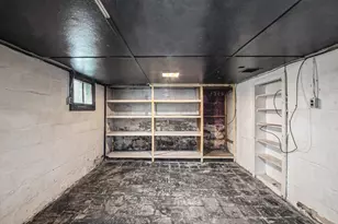 1346 Eureka St, Lansing, MI 48912 - Photo 14