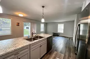 191 Bonnie St, Ludington, MI 49431 - Photo 10