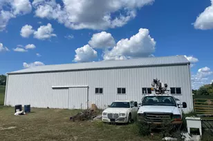 832 W Front St, Burr Oak, MI 49030 - Photo 4