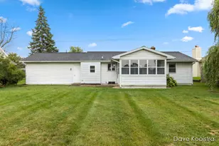 725 52nd St SE, Kentwood, MI 49548 - Photo 20