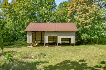 32 McClellan Street, Hillsdale, MI 49242 - Photo 2