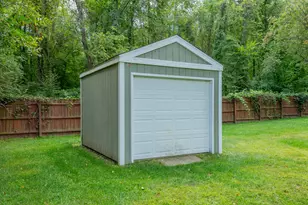 6660 B Dr N, Battle Creek, MI 49014 - Photo 32