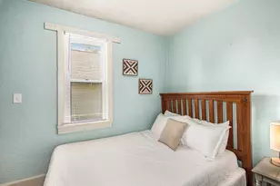 292 6th Ave, Manistee, MI 49660 - Photo 18