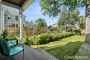 643 Madison Ave SE, Grand Rapids, MI 49503 - Photo 58