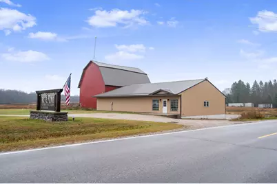 11406 E 8th Street, Reed City, MI 49677 - Photo 2