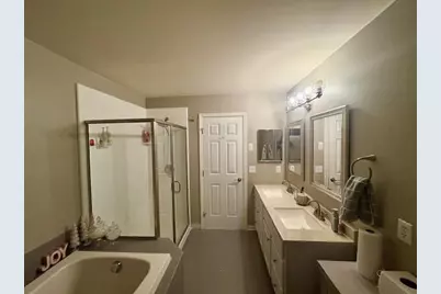 6030 Vineyard Avenue, Ann Arbor, MI 48108 - Photo 18