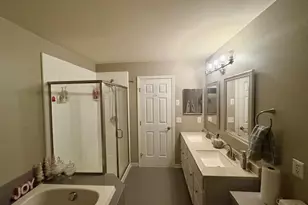 6030 Vineyard Ave, Ann Arbor, MI 48108 - Photo 18