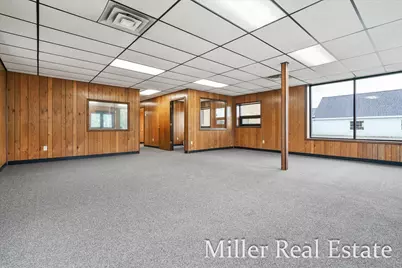 1065 W Green Street, Hastings, MI 49058 - Photo 8