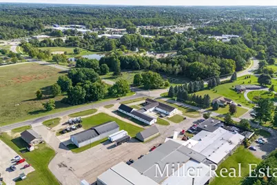 1065 W Green Street, Hastings, MI 49058 - Photo 6