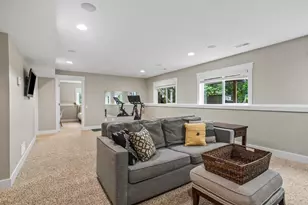 7313 Valhalla Dr, Hudsonville, MI 49426 - Photo 32