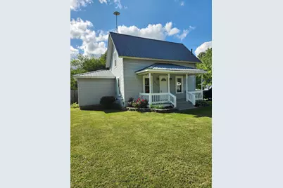 802 Parker Street, Crystal, MI 48818 - Photo 1