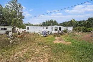 305 55th St, Grand Junction, MI 49056 - Photo 2