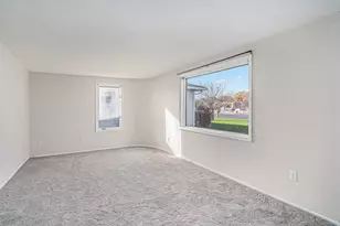 1100 Harvey St, Muskegon, MI 49442 - Photo 8