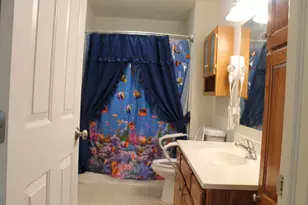 15416 Winchester Cir, Grand Haven, MI 49417 - Photo 4