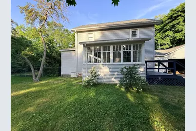 617 S Lansing Street, Mount Pleasant, MI 48858 - Photo 2