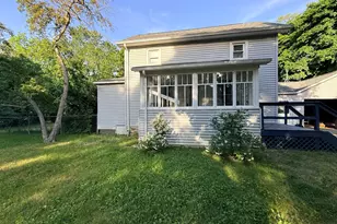 617 S Lansing St, Mount Pleasant, MI 48858 - Photo 2