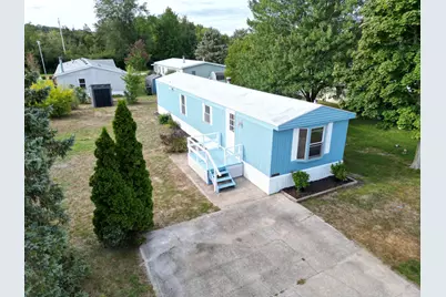 129 Maple Court, Muskegon, MI 49445 - Photo 2