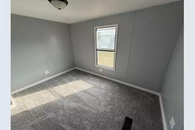 129 Maple Court, Muskegon, MI 49445 - Photo 10