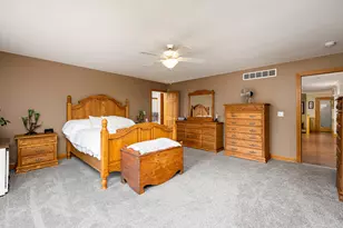 3738 Cullen Rd, Howell, MI 48855 - Photo 16