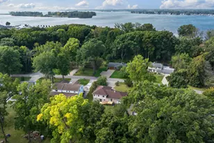 28771 Brooke Circle, Grosse Ile, MI 48138 - Photo 50