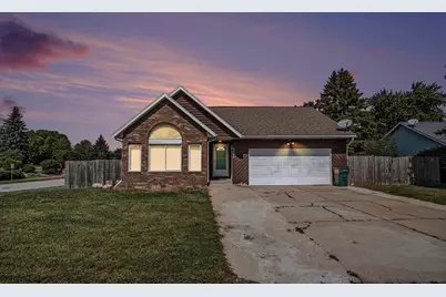 4404 Springmont Drive SE, Kentwood, MI 49512 - Photo 2