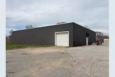 7200 Linn Street, Eau Claire, MI 49111 - Photo 2