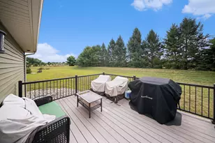 784 Meadows Ct, Grass Lake, MI 49240 - Photo 20