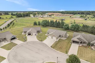 784 Meadows Ct, Grass Lake, MI 49240 - Photo 22