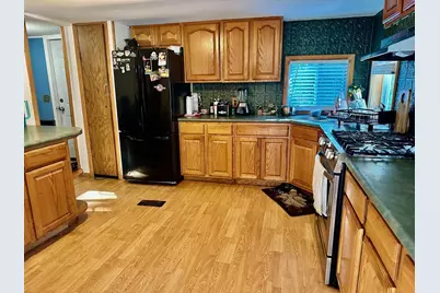 2116 McIlwraith Street, Muskegon, MI 49444 - Photo 6