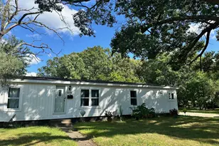 2116 McIlwraith St, Muskegon, MI 49444 - Photo 1