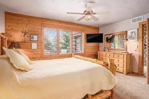 4667 52nd St, Holland, MI 49423 - Photo 24