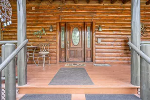 4667 52nd St, Holland, MI 49423 - Photo 2