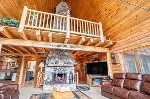 4667 52nd St, Holland, MI 49423 - Photo 8