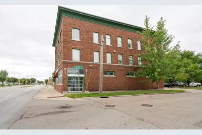 1001 Division Avenue S, Grand Rapids, MI 49507 - Photo 2