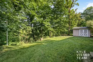 2757 Cascade Springs Dr SE, Grand Rapids, MI 49546 - Photo 26