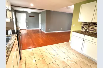 415 Riverside Drive, Watervliet, MI 49098 - Photo 12