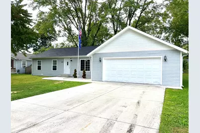 415 Riverside Drive, Watervliet, MI 49098 - Photo 2