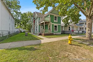 1027 Jennette Ave NW, Grand Rapids, MI 49504 - Photo 2