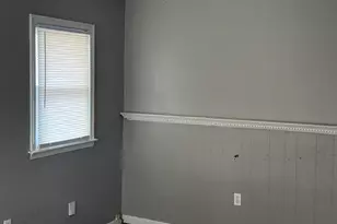 20847 Hollywood St, Harper Woods, MI 48225 - Photo 6