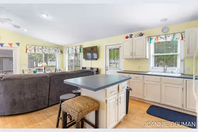 8286 W Pine Grove Beach Drive, Baldwin, MI 49304 - Photo 14