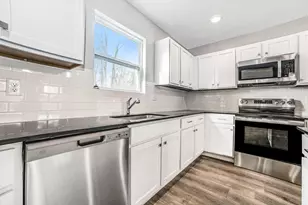3595 Martin Path, Saint Joseph, MI 49085 - Photo 6
