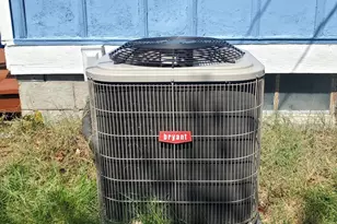 682 Waverly Dr, Benton Harbor, MI 49022 - Photo 4