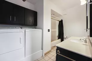 729 Fairview Ave NE, Grand Rapids, MI 49503 - Photo 12