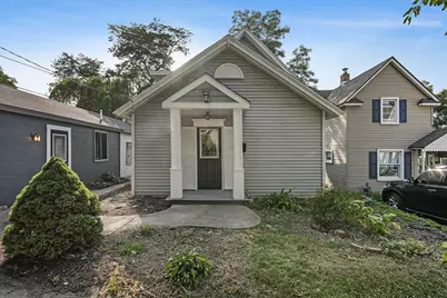 729 Fairview Avenue NE, Grand Rapids, MI 49503 - Photo 2