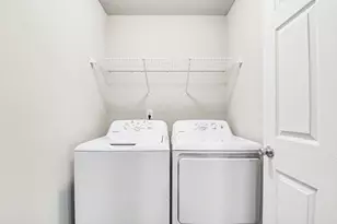 1005 Cedarwood Dr, Greenville, MI 48838 - Photo 14