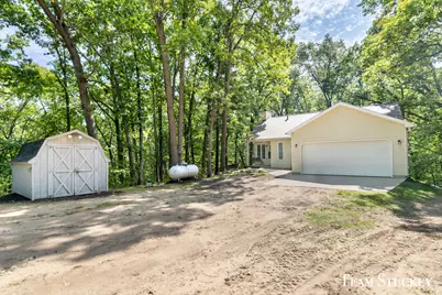6790 19 Mile Road NE, Cedar Springs, MI 49319 - Photo 2