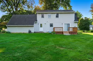 1010 Tomahawk Ln, Niles, MI 49120 - Photo 4