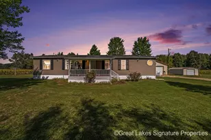 16856 W Stanton Rd, Pierson, MI 49339 - Photo 2